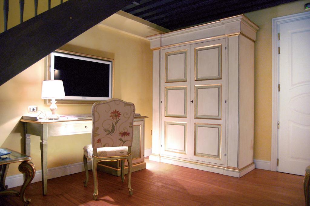 בוסקוריאלה Villa Silvana חדר תמונה